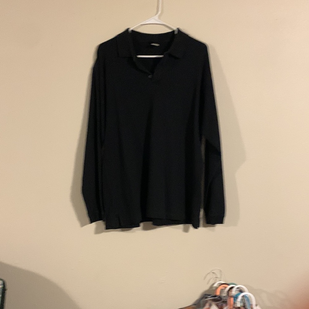 Longs sleeve solid black tshirt